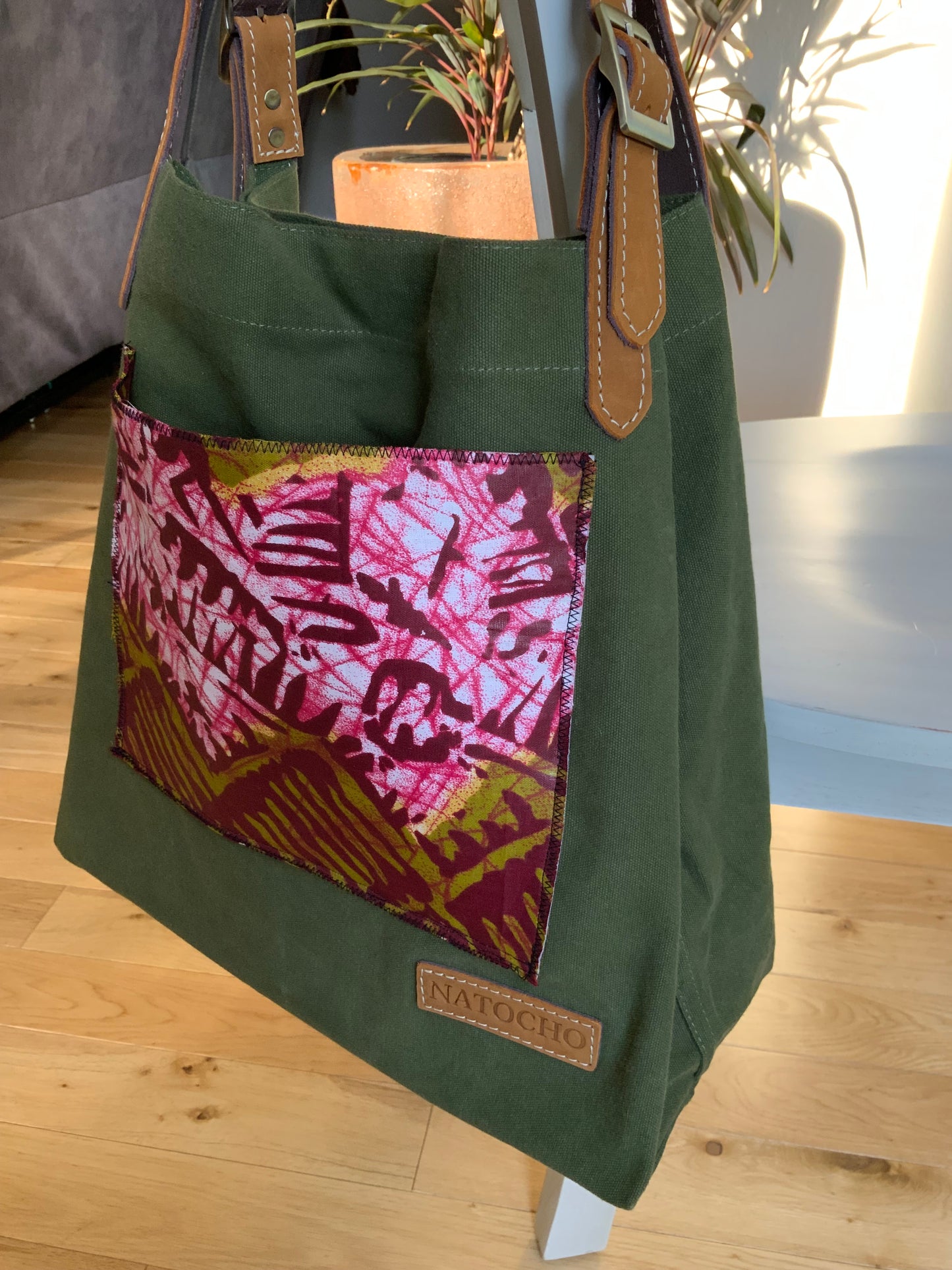 Tote bag